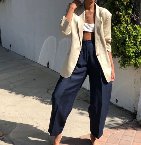 Vintage Trousers Outfit, Navy Trousers Outfit Women, Navy Trousers Outfit, Linen Blazer Outfit Women, Tan Blazer Outfits, Navy Blue Pants Outfit, Blue Trousers Outfit, Silk Pants Outfit, Linen Blazer Outfit