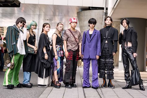 Japan Street Fashion, Japan Fashion Week, Japanese Fashion Trends, Japan Fashion Street, Casual Attire For Women, Tokyo Fashion Week, New York Street Style, Tokyo Street Style, Tokyo Fashion