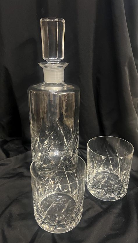 Vintage pressed glass decanter & whiskey glass set! Featuring one decanter & two glasses. Heavy & solid quality glass with no chips or cracks! Perfect for your at home bar. Cheers! Vintage Decanter, Glass Decanter, Pressed Glass, Glass Set, Home Bar, Whiskey, Barware, Bar, Glass