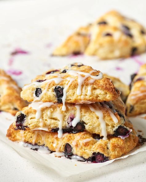 Recipe: Buttermilk Blueberry Easter Scones | Kitchn Easter Scones, Tender Scones, Lemon Scones Recipe, Buttermilk Blueberry, Buttermilk Scones, Blueberry Lemon Scones, Streusel Cake, Scone Recipes, Fluffy Cinnamon Rolls