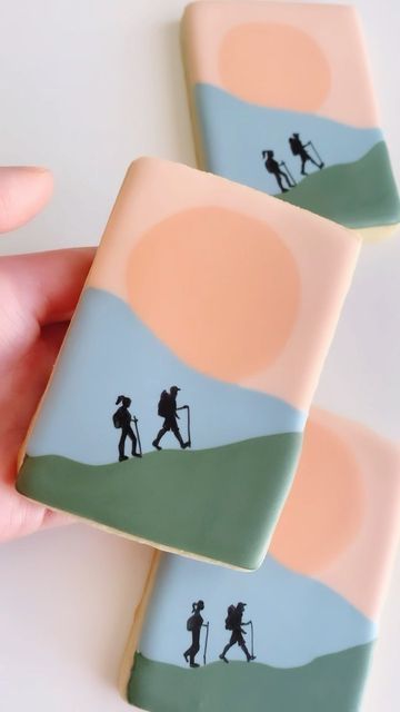 Hiking Cookies Decorated, National Park Cookies Decorated, Hiking Baby Shower Theme, Hiking Cookies, Arch Cookies, Camp Cookies, Cookie Aesthetic, Mountain Cookies, Camping Cookies