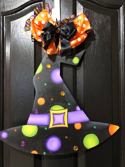 Witch Hat Hand Painted Wooden Door Hanger With Green, Orange, and Purple Dots With Gems Halloween Wreath Witch Hat Whimsical Witch - Etsy Wooden Witches Hat, Witches Wreath, Whimsical Witch, Hat Wreath, Halloween Wood Crafts, Wooden Door Hanger, Halloween Door Hangers, Craft Booth Displays, Fall Halloween Crafts