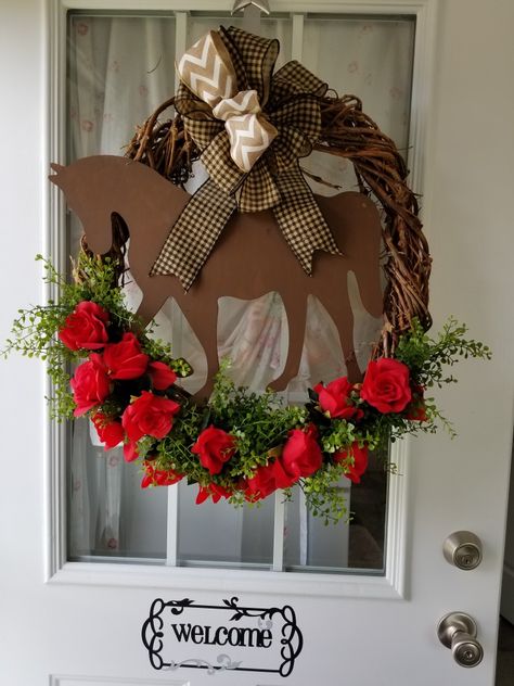 Derby Wreaths For Front Door, Kentucky Derby Wreath, Derby Wreath, Kentucky Derby Party Hats, Kentucky Derby Decor, Western Christmas Decorations, Kentucky Derby Decorations, Derby Decor, Derby Themed Party