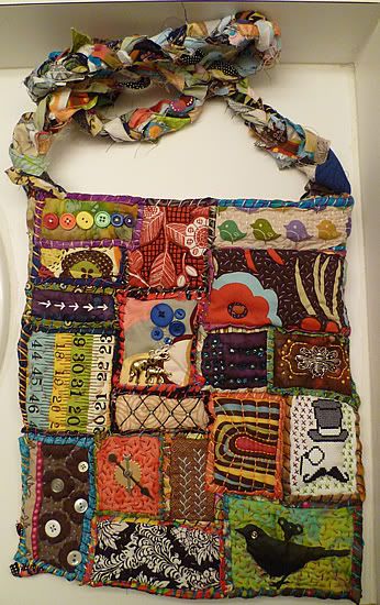 Mixed Media Clothing, Teesha Moore, Bird Purse, Bags Inspiration, Patchwork Purse, Sac Diy, Textile Bag, Crazy Patchwork, Bohemian Bags