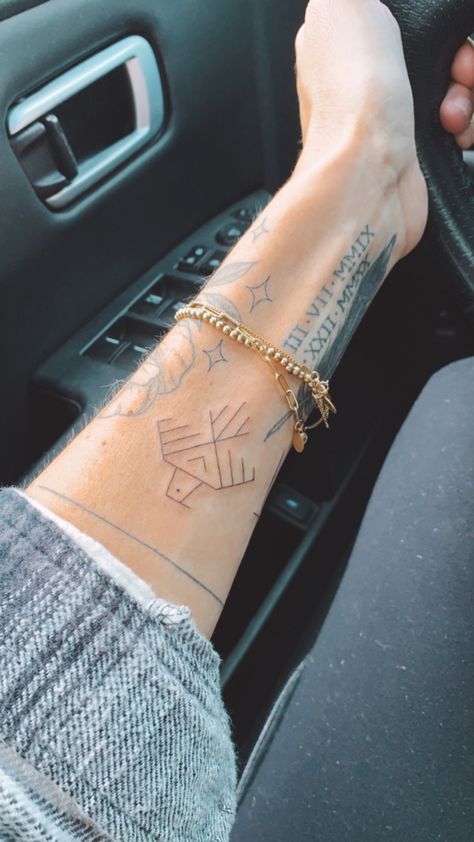 Simple Western Tattoos Matching, Fine Line Thunderbird Tattoo, Thunderbird Hand Tattoo, Durango Tattoo Ideas, Thunderbird Tattoos For Women, Thunderbird Back Tattoo, Forearm Western Tattoo, Western Wrist Tattoos For Women, Thunderbird Tattoo Women