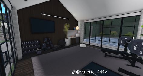 Bloxburg At Home Gym, Gym Room Bloxburg, Walmart Bloxburg, Bloxburg Gym Ideas, Office Bloxburg, Bloxburg Gym, House Gym, Dream Bedroom Inspiration, Bloxburg Ideas