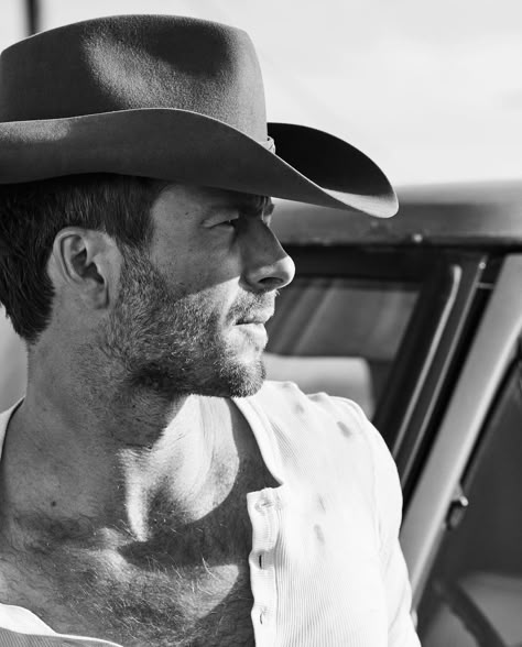 Glenn Powell, Glen Powell, Dear Future Husband, Sharp Dressed Man, Hottest Guy Ever, Dream Guy, Celeb Crushes, Cowboy Hat