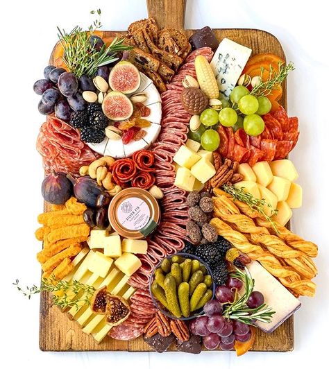 Budget Charcuterie Board, Charcuterie And Cheese Board, Charcuterie Boards, Charcuterie Board, Cheese Board, Happy Halloween, Cheese, Candy, Halloween