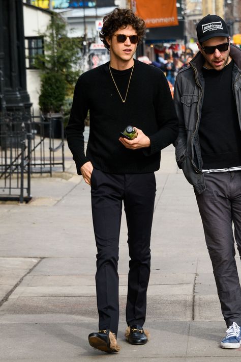 All Black Outfit Men, Princetown Gucci, Miles Mcmillan, Best Dressed Men, Simple Street Style, Party Outfit Men, Black Outfit Men, Polo Shirt Outfits, Best Dressed Man