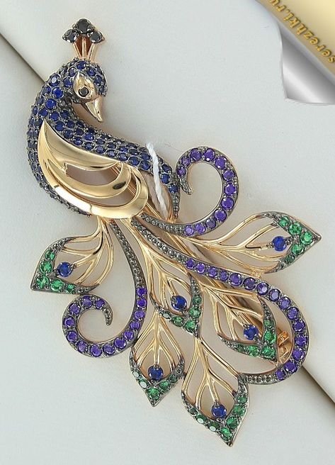 Peacock Jewellery Design, Ganpati Jewellery, Brooch Aesthetic, Peacock Brooch, Unique Wedding Jewelry, Peacock Jewelry, Bridal Necklace Designs, Neck Pieces Jewelry, Lucky Jewelry