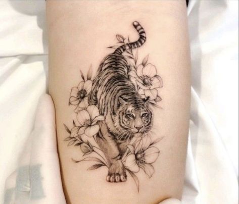 Tattoos On Hip, Tiger Tattoo Thigh, Women's Tattoos, Thigh Piece Tattoos, Tiger Tattoo Sleeve, Magic Runes, Girl Back Tattoos, Tiger Tattoo Design, Women Tattoos