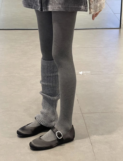 winter fashion outfit inspo gray tights leggings ballet flats Ballet Flats Leg Warmers, Leggings And Leg Warmers Outfit, Gray Tights Outfit, Gray Tights, Ballet Outfit, Tights Outfit, Fall Fashion Outfits, Winter Fashion Outfits, Fashion Outfit