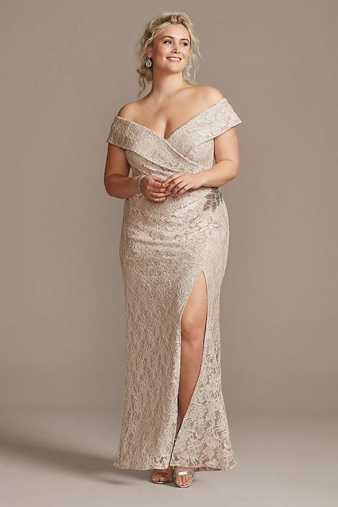 Off shoulder wedding gown