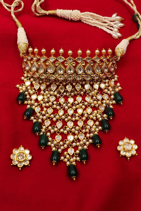 Luxury Chandbali Necklaces For Navratri, Luxury Zari Work Jewelry For Celebrations, Luxury Traditional Jewelry For Diwali, Luxury Traditional Necklaces For Diwali, Luxury Traditional Choker For Festive Occasions, Aad Jewellery Design, Royal Rajput Jewellery, Aad Designs Rajputi, Rajputi Necklace