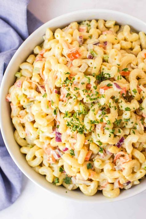 Easy Macaroni Salad Recipe - The Cookie Rookie® Basic Macaroni Salad Recipe, Easy Macaroni Recipe, Macaroni Salad Ingredients, Salad Appetizer Cups, Easy Macaroni Salad, Classic Macaroni Salad, Creamy Pasta Salads, Bbq Salads, Best Macaroni Salad