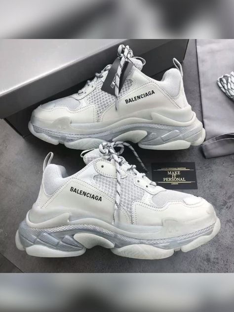 Hype Sneakers, Balenciaga Sneakers, Fresh Shoes, Hype Shoes, Balenciaga Shoes, Aesthetic Shoes, Balenciaga Triple S, Womens Shoes High Heels, Swag Shoes