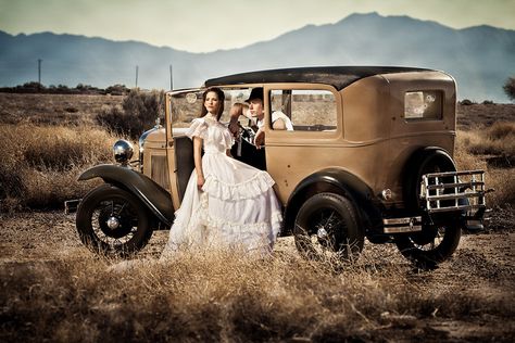 Bonnie and Clyde's Wedding | Flickr - Photo Sharing! Bonnie And Clyde Wedding, Gangster Wedding, Bonnie And Clyde Photos, Old Fashioned Wedding, Gatsby Style Wedding, Model A Ford, Bonnie And Clyde, Chandler Arizona, Bonnie Clyde