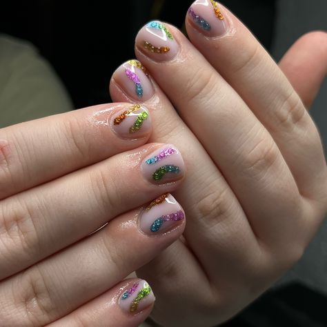 how sweet are these gummy worms 😍 • • • • • • #acrylicnails #gelnaildesign #buildergel #buildergelnails #nailsofinstagram #nails💅 #sadieelizabeth_nails #nailsoftheday #nailinspo #panailtech #nailartist #acrylicnaildesign #modernnails #nailtrends #nailenhancements #nailtechnetwork #explore #explorepage #nailtechnicians #sadieelizabethnails Gummy Worm Nails, Gummy Worm, Builder Gel Nails, Gummy Worms, Modern Nails, Gel Nail Design, April 29, Acrylic Nail Designs, Nail Trends