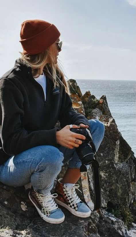 Wander Outfit, Granola Girl Outfits, Granola Outfits, Surfergirl Style, Granola Style, Granola Girl Aesthetic, Camping Outfits, Epic Journey, Secrets Revealed