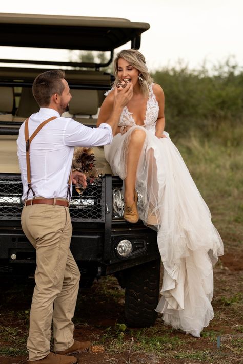 Wedding In The Bush, Bushveld Wedding Ideas South Africa, Bush Wedding Ideas, African Bush Wedding, Bushveld Wedding Ideas, Bush Wedding South Africa, Safari Elopement, Bushveld Wedding, South Africa Safari