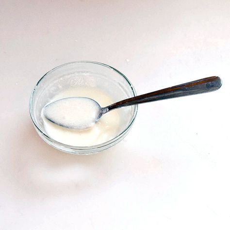 If your walls are pockmarked with nail holes, instead of tossing down money on spackle, make this smart concoction instead. It's as simple as mixing together equal parts cornstarch, salt, and water into a thick paste. Dab the homemade spackle over holes, smoothing with your finger. Once dry, touch up with paint, and your walls are free of holes. Homemade Spackle, Do It Yourself Nails, Fill Nail Holes, Life Cheats, Group Counseling, Deodorant Stains, What To Use, Nail Holes, Smart Living