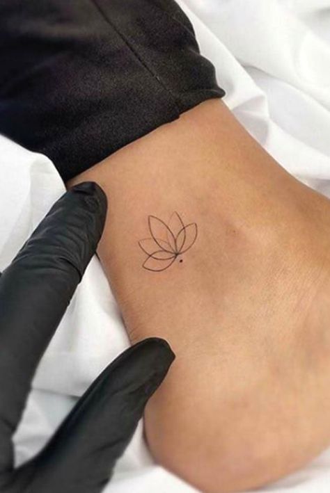 Tattoo Ideas With Words, Ankle Tattoos For Women Anklet, Ankle Tattoo Ideas, Tattoos Pictures, Simple Tattoos For Women, Ankle Tattoos For Women, Ankle Tattoos, Circle Tattoos, Small Tattoos With Meaning