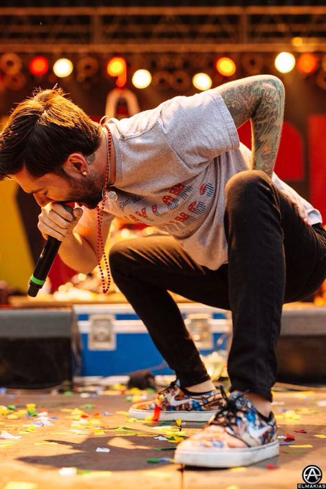 Jeremy!! ❤️ Jeremy Mckinnon, Shrine Room, Pop Punk Music, Jon Bellion, Remember Quotes, Music Quotes Lyrics, Love Band, A Day To Remember, Alternative Music