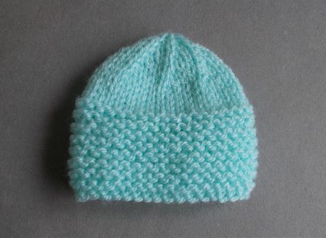 Top 30 Knitted Baby Hats Knitted Baby Hats, Baby Knitting Patterns Free Newborn, Angel Baby Patterns, Baby Hats Knitting Free, Newborn Knit Hat, Baby Hat Knitting Patterns Free, Baby Hat Free Pattern, Baby Knot Hat, Easy Knit Hat