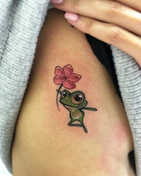 Frog Tattoo Ideas, Sister Tattoo Designs, Tattoo Guide, Frog Tattoo, Hand And Finger Tattoos, Mommy Tattoos, Frog Tattoos, Tattoos For Women Flowers, Cute Little Tattoos