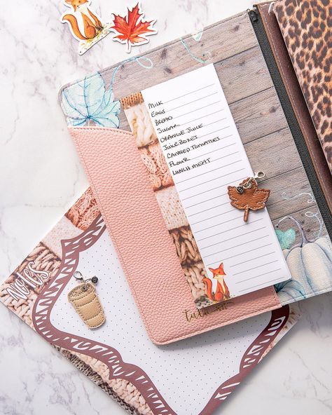 Notepads! This set of three notepads goes beautifully with October’s product line. Perfect for doodling, grocery lists, to-do’s and more! Check them out in the shop. 📝 . . . . #notetaking #notepads #bulletjournalpage #grocerylist #todolists #getyourlistready #penandpaper #tulaxii #organizedmom #fallpatterns #plannercharms #plannerdiecuts #getyourpenready #fall2019 #octoberishere #sweaterweather #sweaterweathercover Tula Xii, Organized Mom, Note Pads, Todo List, Fall Patterns, Planner Charms, Pampered Chef, Pen And Paper, Grocery Lists