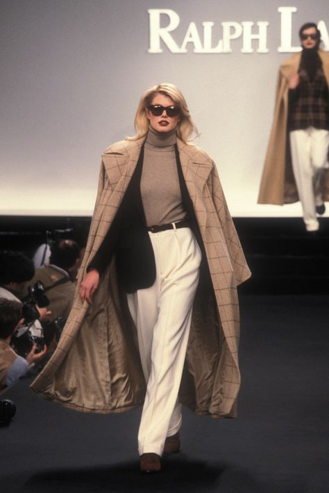 Casual 70s Outfits, Ralph Lauren Fashion Show, Ralph Lauren Runway, Ralph Lauren 90s, 90s Ralph Lauren, Chique Outfit, Ralph Lauren Fall, 90s Runway Fashion, Ralph Lauren Style