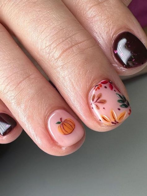 fall nails: autumn vibes Autumn Pumpkin Nails, Cute Spooky Nails Short, Luminary Nails Design Short, Pumpkin Manicure, Autumn Nails Simple, Short Fall Nails Pumpkin, Fall Leaves Nail Designs, Pumpkin Nail Art Fall, Autumn Leaves Nails