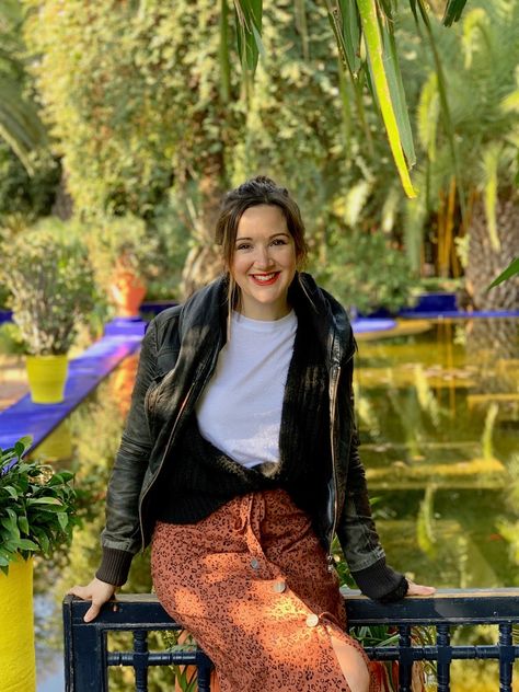 Your Morocco packing list + What to wear in Marrakech Morocco Travel Outfit Winter, Marrakech Outfit Style Winter, Morocco Outfit Ideas Winter, Morocco Winter Outfit, Morocco Travel Outfit, Travel Outfit Winter, Morocco Packing List, Morocco Packing, Marrakech Style