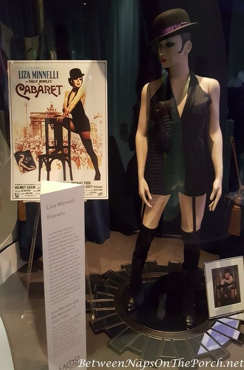 Stage Costume worn by Liza Minnelli as Sally Bowles in Cabaret Sally Bowles Costume, Cabaret Halloween Costumes, Liza Minnelli Cabaret, Sally Bowles, Cabaret Musical, Cabaret Costume, Liza Minnelli, Judy Garland, Stage Costume