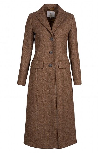 Tailored Coat Women, Womens Outfit Ideas, Womans Outfit, Long Tweed Coat, Women In Their 20s, Plain Coats, Womens Dress Coats, Womens Outfit, Tailored Coat