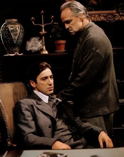 michael and vito corleone - the godfather Oil Painting Model, Godfather Part 1, The Godfather 1972, Godfather 1972, Don Vito Corleone, Best Movies List, Vito Corleone, Michael Corleone, Don Corleone