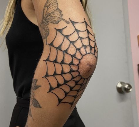 Spiderweb Elbow Tattoo Traditional, Elbow Tattoo Web, Traditional Spider Web Tattoo Elbow, Knee Web Tattoo, Spiderweb Knee Tattoo Women, Cobweb Elbow Tattoo, Elbow Web Tattoo, Elbow Spider Web Tattoo, Spiderweb Knee Tattoo