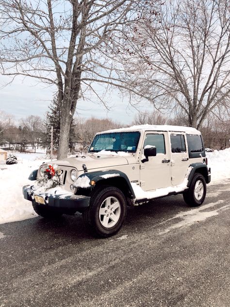 Jeep Wrangler Sand Color, Jeep Wrangler Tan, Tan Jeep Wrangler, Tan Jeep, Jeep Convertible, Car Wrap Colors, Dream Home Aesthetic, 2000 Jeep Wrangler, Jeep Lights