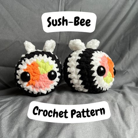 Black Crochet Amigurumi, Fall Crochet Animals, Cute Crochet Items, Corchetes Ideas For Beginners, Crochet Patterns Bee, Crochet Fruit Animals, Cute Crochet Ideas Aesthetic, Crochet Mini Projects, Mini Crochet Patterns Free