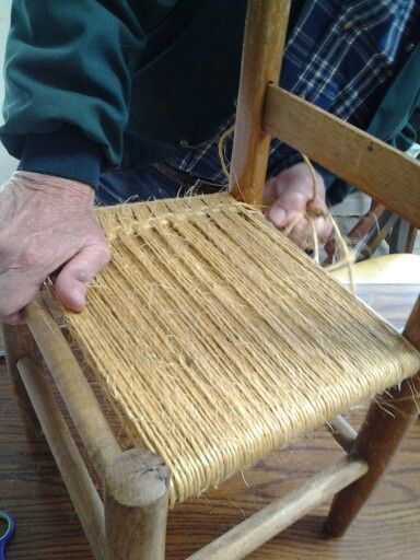 Bailing Twine Chair Weaving Twine Crafts Diy, Twine Crafts, Twine Diy, Chair Repair, Woven Chair, Rope Crafts, Furniture Repair, Furniture Rehab, Diy Chair