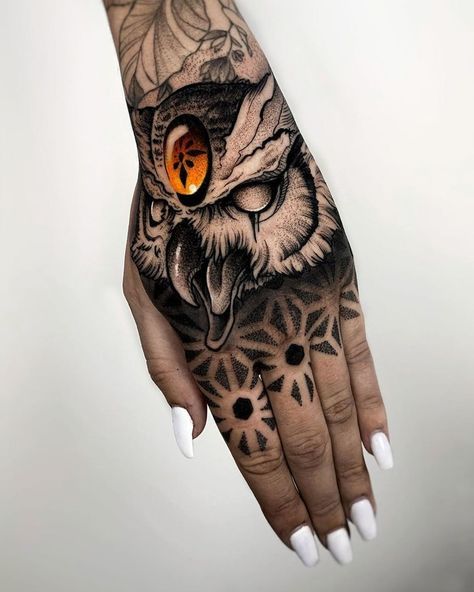 Owl Hand Tattoo, 3rd Eye Tattoo, Fenrir Tattoo, Owl Tattoo Drawings, World Famous Tattoo Ink, Spirit Tattoo, Full Tattoo, Skull Sleeve Tattoos, Geometric Tattoo Arm