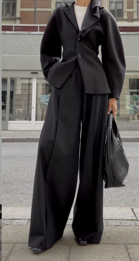 Why Dont We, 00s Mode, Stile Hijab, Woman Suit Fashion, Looks Street Style, Fashion Elegant, Mode Inspo, 가을 패션, Suit Fashion