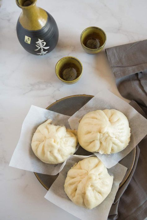 Steamed Japanese Beef Buns are soft, fluffy buns filled with a satisfying combination of meat and vegetables. So easy and delicious! | wanderzestblog.com #beefbuns #japanese #dinner #easy Meat Buns Recipe, Japanese Steamed Buns, Beef Buns, Japanese Buns, Meat Buns, Steam Buns Recipe, Meat Bun, Steam Buns, Sticky Buns Recipes