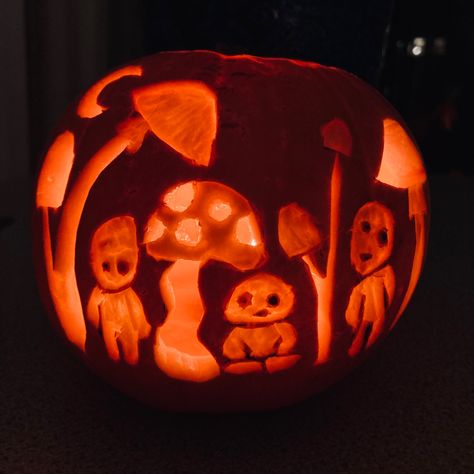 Pumpkin Mushroom Carving, Princess Mononoke Pumpkin Carving, Cottage Core Pumpkin Carving, Cottagecore Pumpkin Carving, Pumpkin Carving Ideas Mushroom, Pumpkin Carving Mushroom, Mushroom Pumpkin Carving, Jackolantern Ideas, Halloween Ceramics