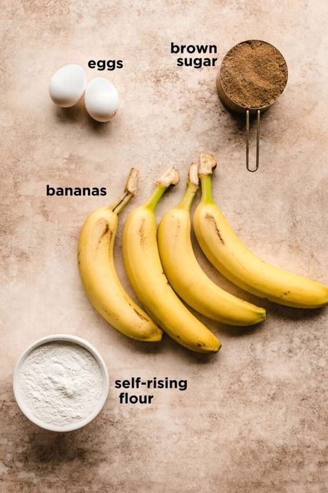 4 ingredients is all you need to bake this deliciously moist and fluffy banana bread. This easy banana bread recipe is made without baking soda or baking powder. Instead of using a common leavening agent, this moist banana bread uses self-rising flour which already includes leavener. This means no need for additional ingredients. A delicious and easy recipe that is great for beginners. | kickassbaker.com Banana Bread Baking Powder, Banana Bread Without Baking Soda, Fluffy Banana Bread, Recipes Using Flour, Sweet Banana Bread, Easy Recipes For Beginners, Moist Banana Bread, Easy Banana Bread Recipe, Banana Nut Bread