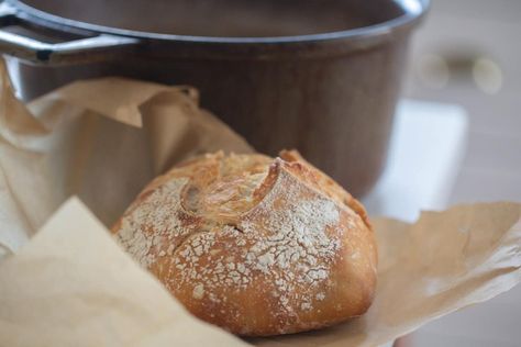 How to Make Small Batch Sourdough Bread Small Batch Sourdough, Farmhouse On Boone, Linen Bread Bag, Bread Bowl Recipe, Round Bread, Dough Starter, Sourdough Loaf, Small Batch Baking, Bread Sourdough