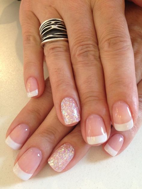 French manicure with glitter accent nail Ongles Gel Violet, Gel French Manicure, Unghie Sfumate, Glitter French Manicure, French Pedicure, French Manicure Designs, French Manicure Nails, French Nail Art, Super Nails