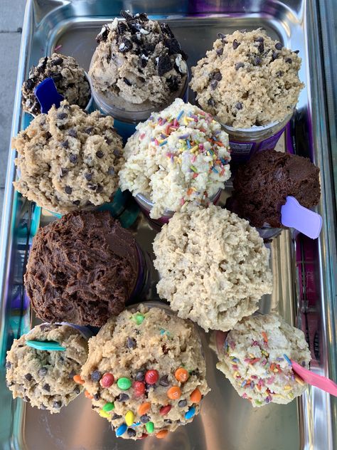 Edible Cookie Dough Flavors, Edible Batter, Cookie Dough Aesthetic, Edible Cake Batter, Cookie Dough Flavors, Birthday Cake Batter, Confetti Birthday Cake, Oreo Cookie Dough, Edible Chocolate Chip Cookie Dough