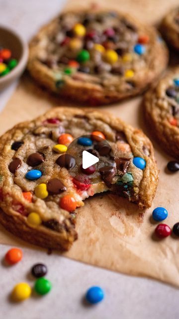 474K views · 62K likes | MELISSA | SWEETMELIBAKERY on Instagram: "My most popular recipe from 2023 these M&M Cheesecake Cookies were so epic they have been made hundreds of times by all of you and I think they’re going to be a fav for a while!" Smartie Cookies, Candy Bar Cookies, Baked By Melissa, Cream Butter, Holiday Party Foods, Cheesecake Cookies, Peanut Butter Cookie Recipe, Bar Cookies, Baking Gifts