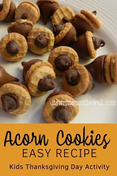 Acorn Kisses, Kids Thanksgiving Treats, Staff Treats, Easy Party Treats, Acorn Cookies, Thanksgiving Desserts Kids, Cookies Kids, Hershey Kisses Chocolate, Fall Fun Food